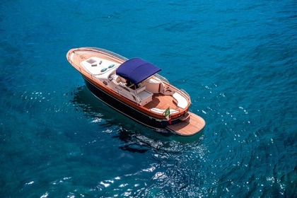 Noleggio Barca a motore Apreamare 38 open Positano