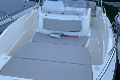 Hire Motorboat Brunswick Quicksilver 605 L'Estaque