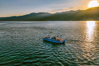 Rental Motorboat Axopar 28 Opatija