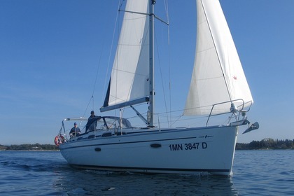 Rental Sailboat Bavaria 40 cruiser Monfalcone
