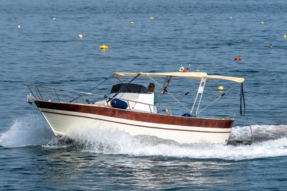Rental Motorboat Cantieri Del Cilento Gozzo Sorrentino Amalfi