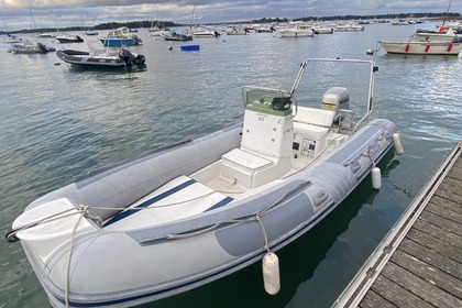 Alquiler Neumática Lomac Nautica 540 IN Locmariaquer
