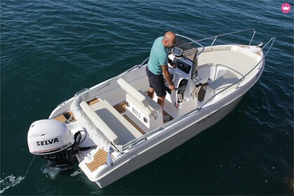 Hire Motorboat Easy marine Easy 500 Paros