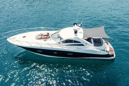 Rental Motor yacht Sunseeker PORTOFINO 53 Platja d'Aro