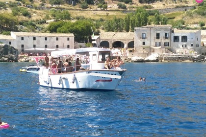 Miete Motorboot Gozzo 840 Zingaro Coast line Castellammare del Golfo