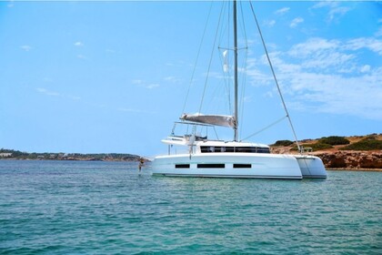 Location Catamaran  Dufour Catamaran 48 Pirovac