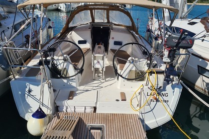 Charter Sailboat JEANNEAU SUN ODYSSEY 349 Pomer