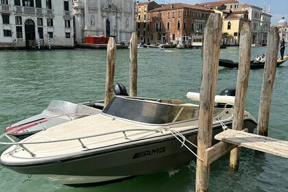 Hire Motorboat Rio 550 spring Venice