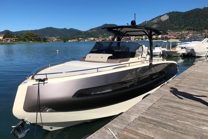 Charter Motorboat invictus gt320 Andora