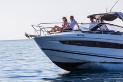Hire Motorboat JEANNEAU LEADER 30 Dubrovnik