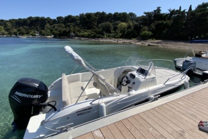 Charter Motorboat Quicksilver Activ 605 Sundeck Golfe Juan