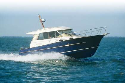 Location Bateau à moteur Acm Élite 31 Larmor-Plage