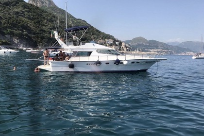 Hire Motorboat Italcraft expada Salerno