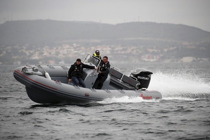 Hire RIB MARSHALL M6 TOURING Ajaccio