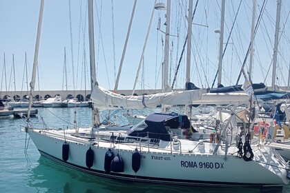 Hire Sailboat Beneteau First 405 Alghero