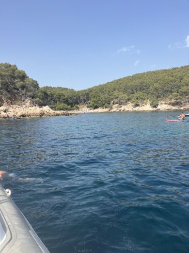 Saint-Cyr-sur-Mer RIB Capelli Tempest 770 luxe alt tag text