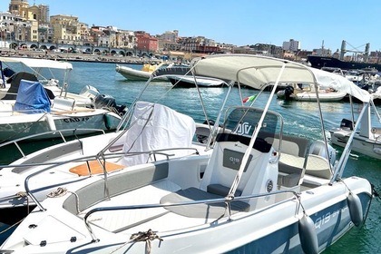 Charter Boat without licence  Aqua Q19 Torre Annunziata