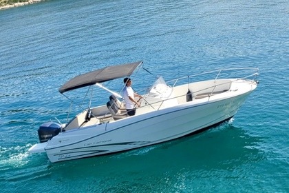 Alquiler Lancha Jeanneau Cap Camarat 7.5 Cc Hyères