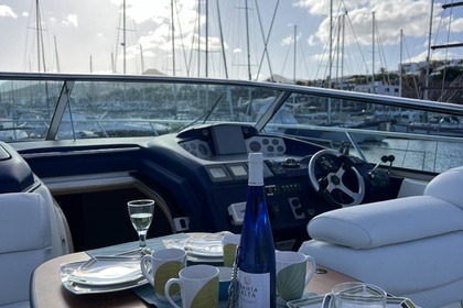 Rental Houseboats Sealine S42 Lanzarote