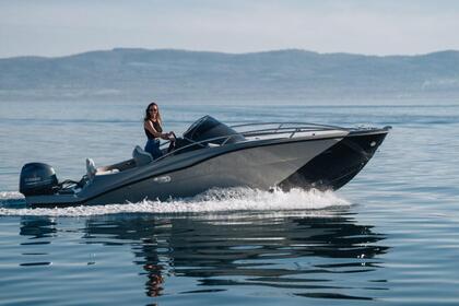 Charter Motorboat Clear marine Aries Capri