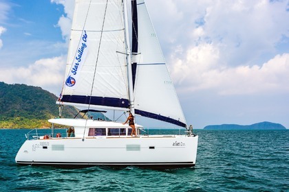 Rental Catamaran Lagoon Lagoon 400 S2 Phuket