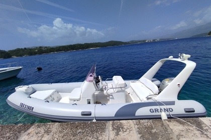 Alquiler Neumática Grand S650 Korčula