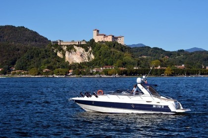 Rental Motorboat Cranchi Endurance 41 - Lago Maggiore Lake Maggiore