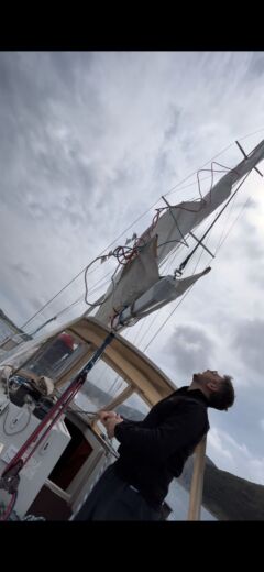 San Vincenzo Sailboat Itinerari Settimanali Comet 50 alt tag text