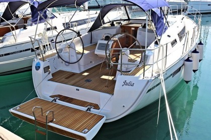 Miete Segelboot BAVARIA 37 CRUISER Sukošan