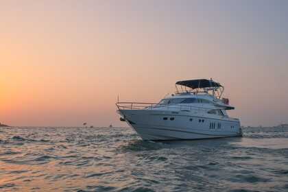 Hire Motor yacht 80 Ft Luxury Motoryacht D.B. Dubai Marina