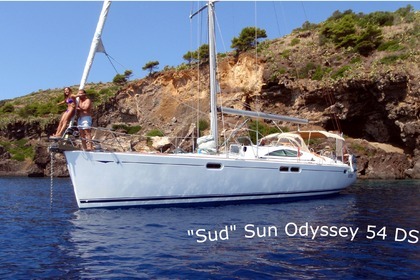 Rental Sailboat JEANNEAU SUN ODYSSEY 54 DS Naples