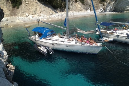 Hire Sailboat JEANNEAU SUN KISS 47 Athens