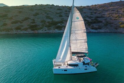 Charter Catamaran Lagoon Lagoon 450f Heraklion