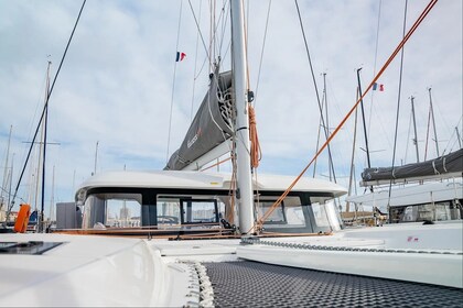 Alquiler Catamarán Beneteau Excess 11 Tolón