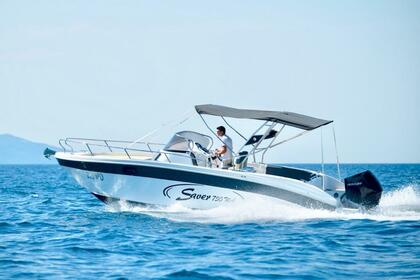 Hire Motorboat Saver 750 Walkaround Ičići