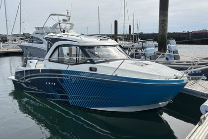 Alquiler Lancha BENETEAU ANTARES 7 Brest