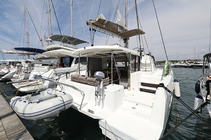 Verhuur Catamaran Catana Group Bali 4.1 - 4 cab. Biograd na Moru