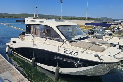 Charter Motorboat Quicksilver 755 weekend Turanj