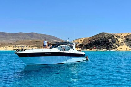 Charter Motorboat Sea Ray Express Cruiser Playa Blanca