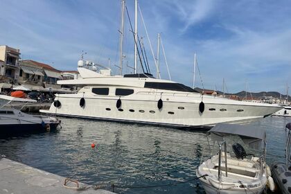 Charter Motorboat TECHNEMA 85 Glyfada