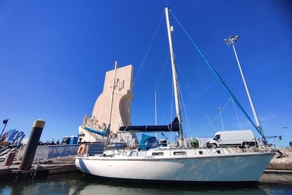 Rental Sailboat Westerly Conway ketch Lisbon