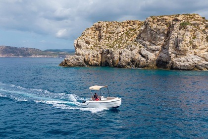 Alquiler Neumática Aqua 515 Santa Ponsa