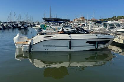Location Bateau à moteur Quicksilver Day cruiser 755 Hyères