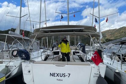 Hire Sailboat Dufour Yachts Dufour 430 - 3 cab. Marmaris