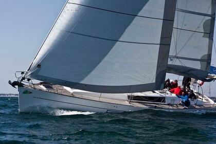 Rental Sailboat WAUQUIEZ Centurions 45S La Trinité-sur-Mer