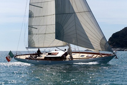 Location Voilier Beconcini - La Spezia Yacht Classique Douarnenez