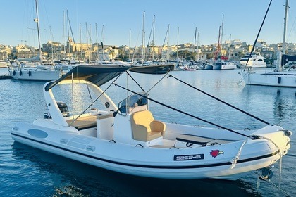 Miete RIB Nautica LED GS680 Ta' Xbiex