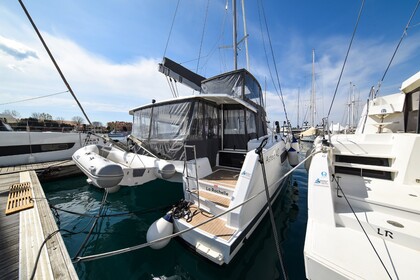 Location Catamaran Fountaine Pajot Astréa 42 Zadar