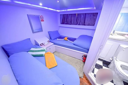 Charter Motor yacht Lagoon Lagoon 400 Sharm El-Sheikh