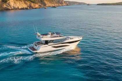 Location Yacht Jeanneau Prestige F4.9 Mandelieu-la-Napoule